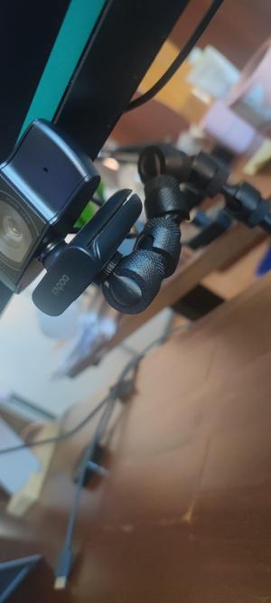 Webcam adapter