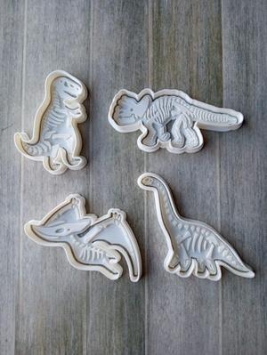 COOKIE CUTTER DINOSAUR