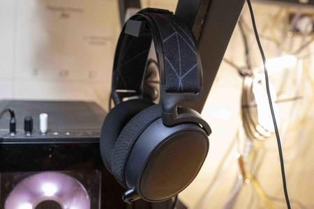 Headphone Holder