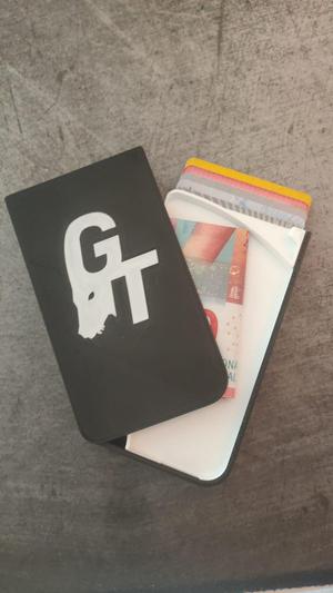Maker Wallet - remix from Agustin "Flowalistik" Arroyo