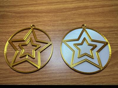 Christmas Tree Star in a bauble with background (Christmas tree ornament)