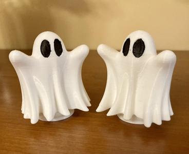 GHOST WITH MOVEMENT