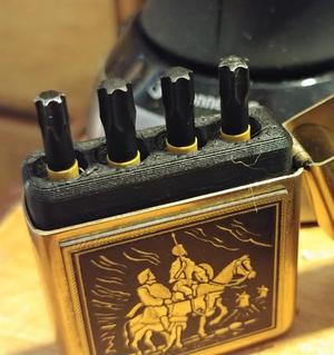 Zippo Bit Safe for Short Bits