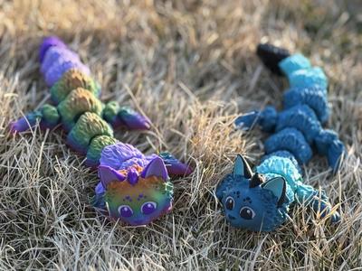 Tavi the articulated Teal Cat