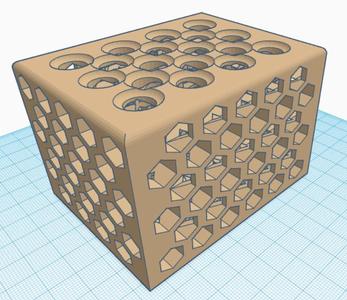 Honeycomb block penholder