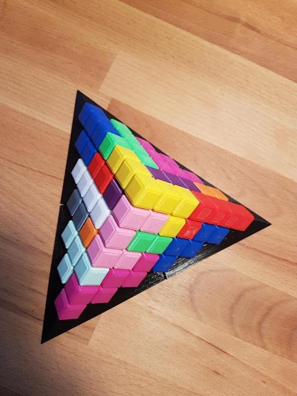 3D Pyramid Puzzle