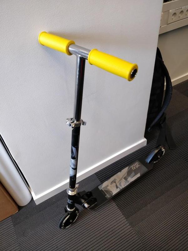 Replacement handle for Speed Devil kickbikes.