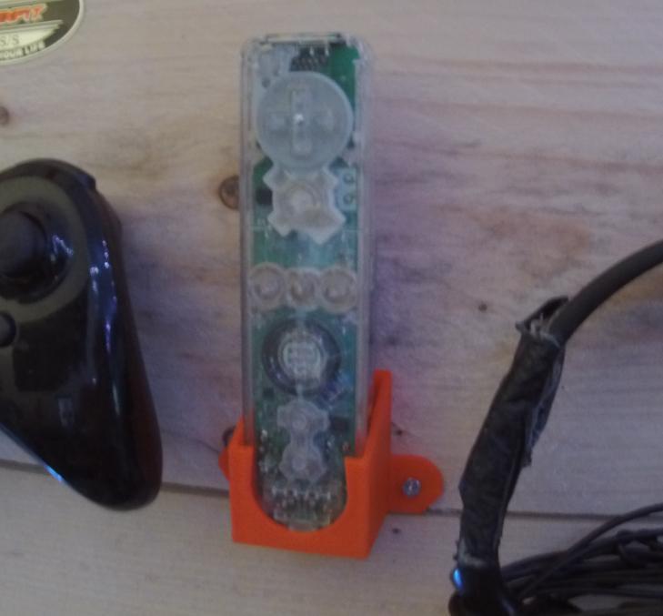 Wiimote wallmount