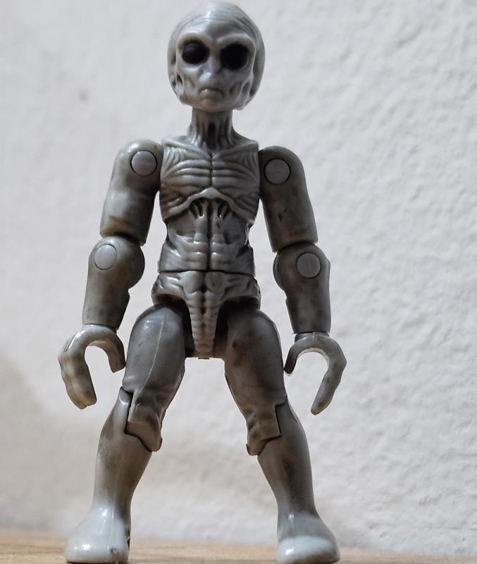 The X Files Alien Mega Construx Megabloks
