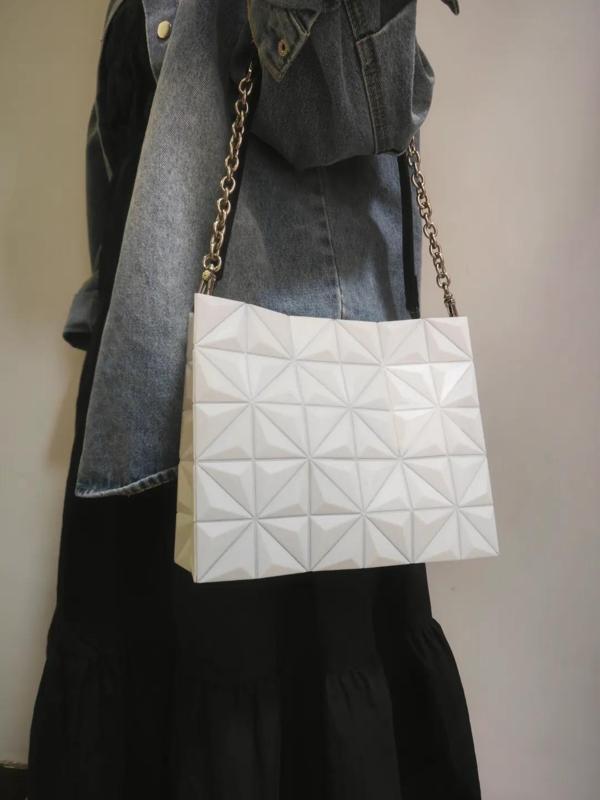 Adidas-style quilted bag (medium)