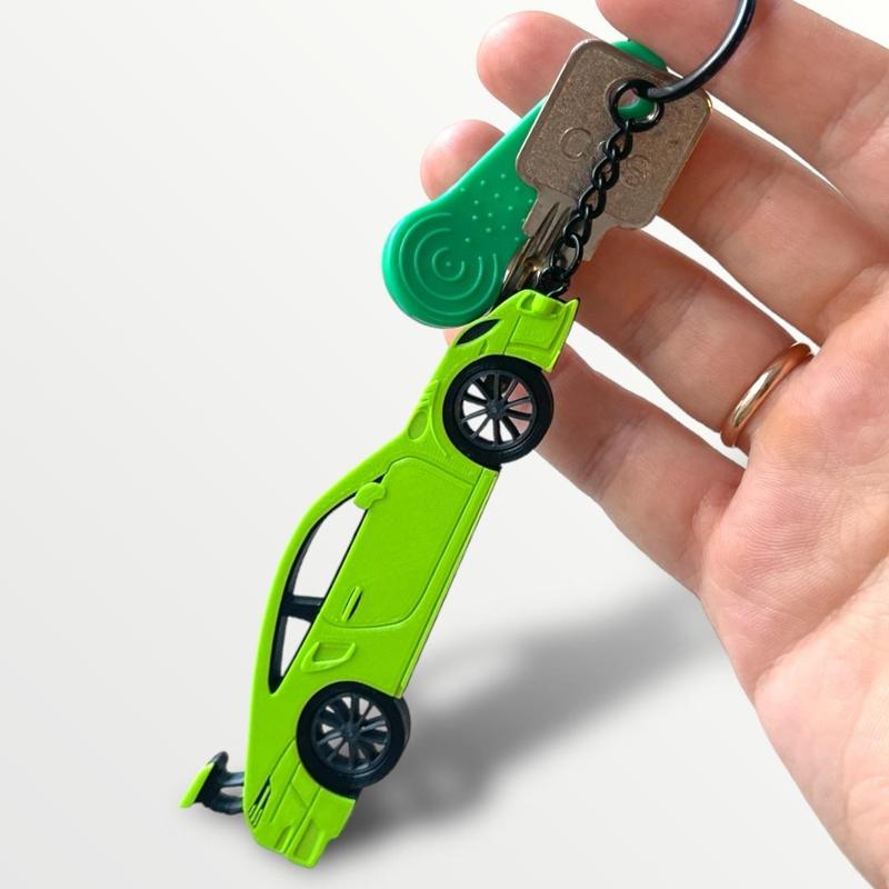 Porsche 911 GT2 RS Keychain with Functional Spinning Wheels – Perfect Car Lover Gift