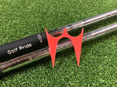 Golf Club Grip Holder