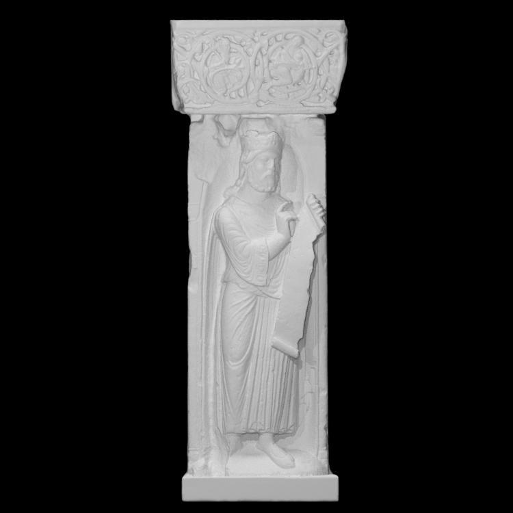 Frieze with populated scrolling foliage