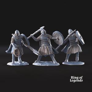 3x Regular Warriors on foot with throwing spear and shield | West Humans | Ring of Legends