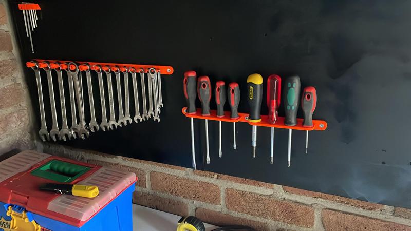 Screwdriver holder