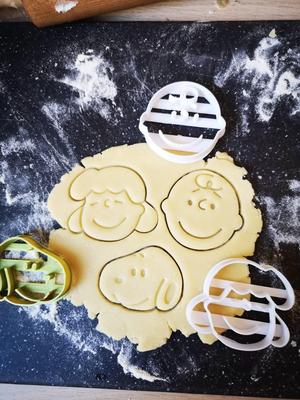 Snoopy cookie cutter