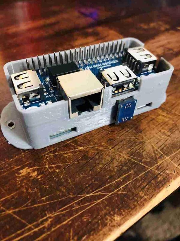 Raspberry Pi Zero + Ethernet Bottom Mountable Case