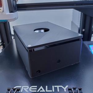 Box with gap