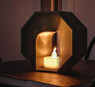 Moody tealight holder