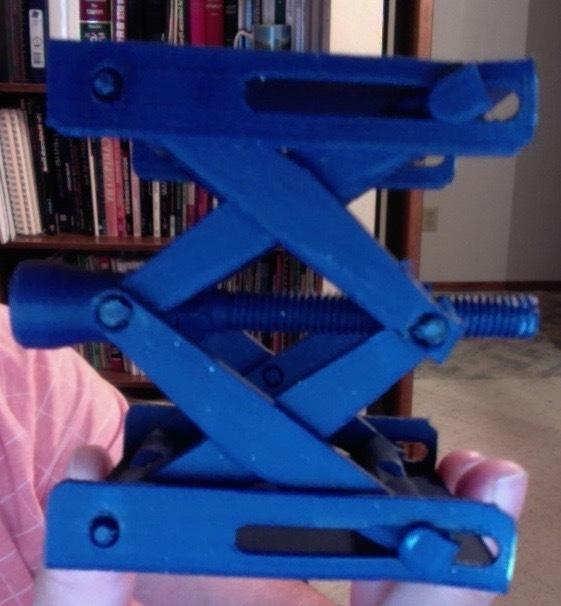 Screw and knob for Thingiverse Platform Jack #925556