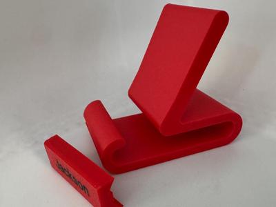 Simple Phone stand with customizable name plate
