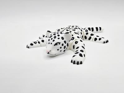 Flexi Snow Leopard