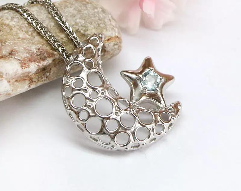 Moon and star pendant jewelry 3D model