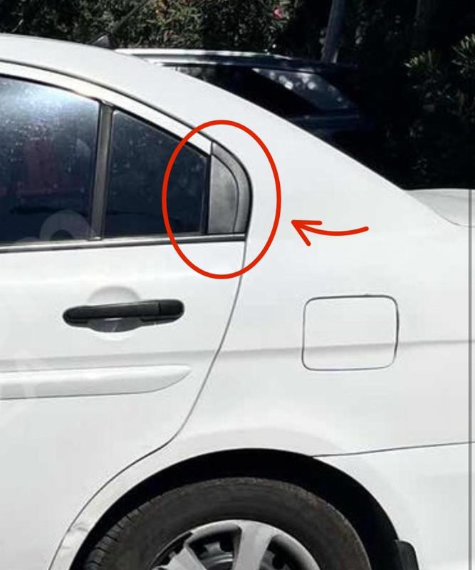 Hyundai Accent 2006-2012 rear door corner cover