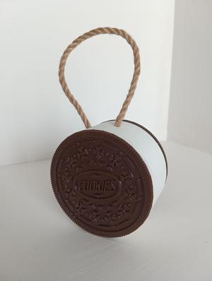 Маленькая сумочка-кошелек или шкатулка