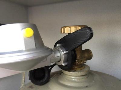 Propane Bottle Wrench (German Bottle)