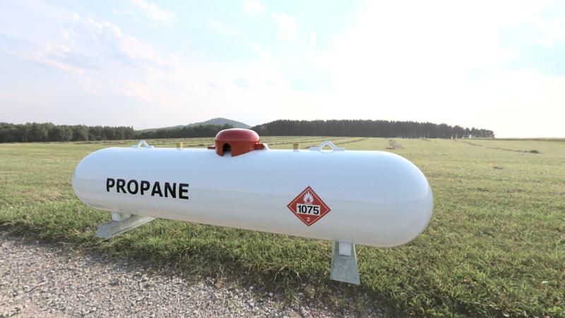 1000 gallon propane tank