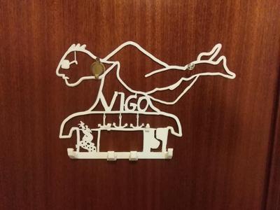 Sireno_Vigo hangs up keys