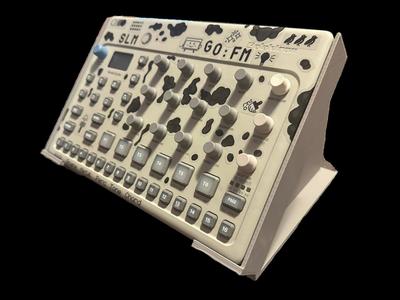 Support compatible with Elektron Cycles or Samples