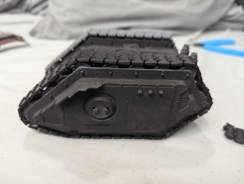 Land Raider Proteus Tread Links