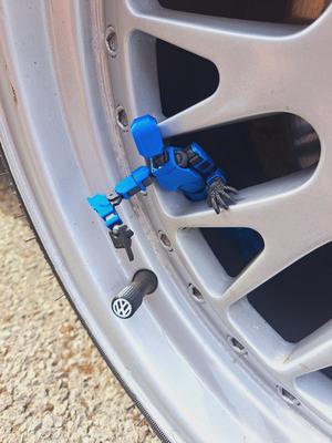VW Tyre Pressure Caps