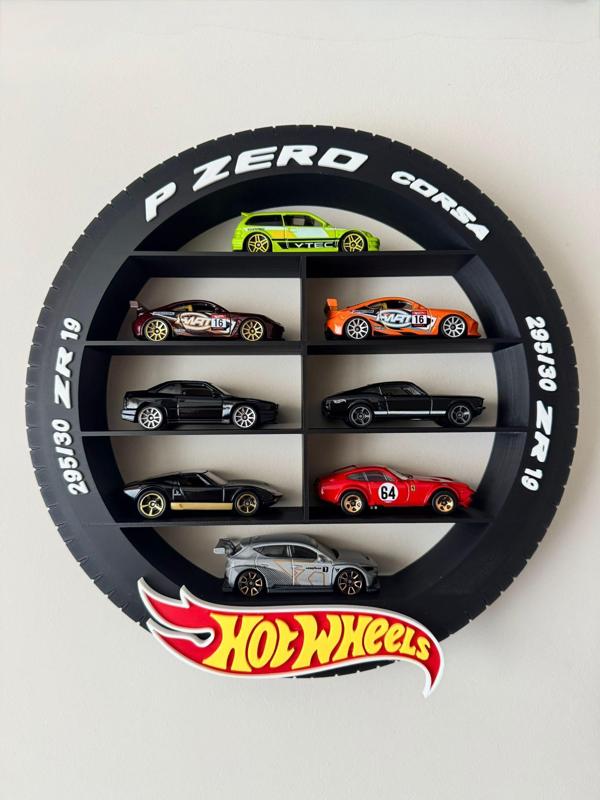 Hot Wheels shelf in the shape of a Pirelli tire (3D printing)