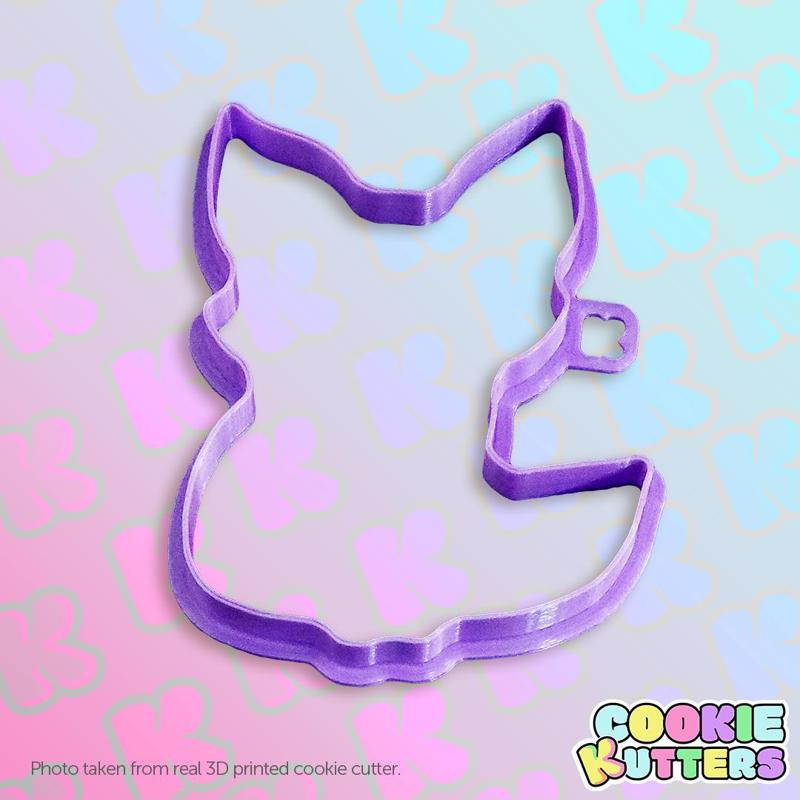 ELEGANT FOX SITTING COOKIE CUTTER MOLD