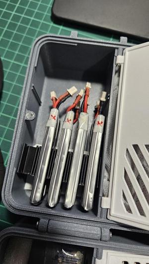 Lipo-battery Rack [Storage]