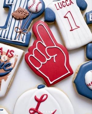 4  sizes - Foam Finger Sports Fan Cookie Cutter - Sharp, clean cutting edges!