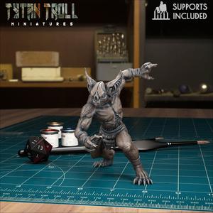 Werebat Batman 03 [Pre-Supported]