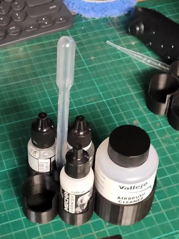 Vallejo airbrush caddie   