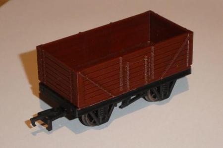 OO gauge (1:76) UK 8 plank wagon