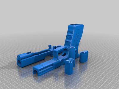 Glock 17 - 1:1 Model with functioning Slide and Magazine+ disconnected barrel for more realism.