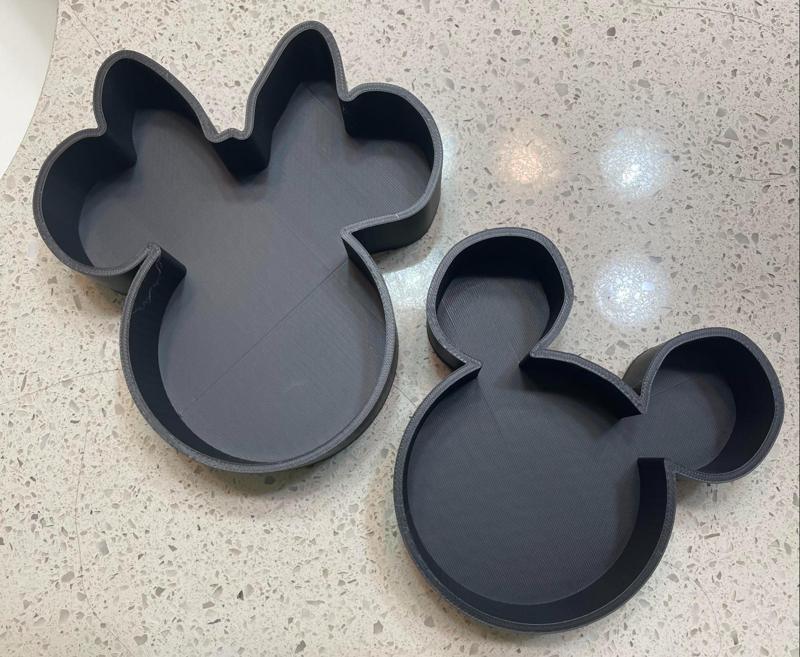 Mickey and Minnie Mouse Sand Toys