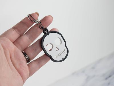 Spinning Skull Keychain