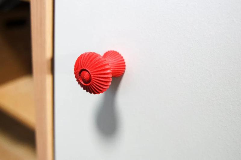 Door & Drawer Knob, Spiral Design   