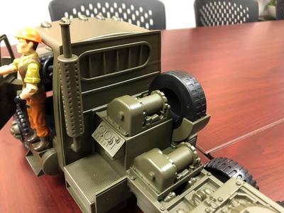 1:16 Scale Non-Functioning Heavy Duty/Industrial Winch