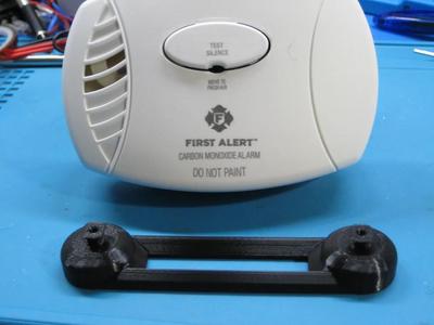 First Alert CO400 M3 Wallmount   