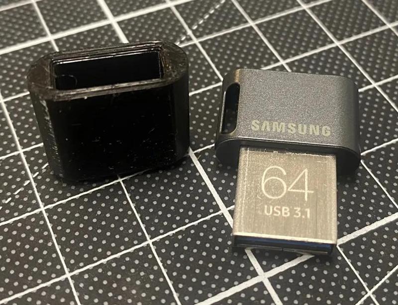 Cap for SAMSUNG FIT Plus USB stick   