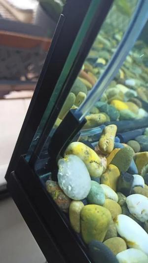 Fish tank - Airline corner support   